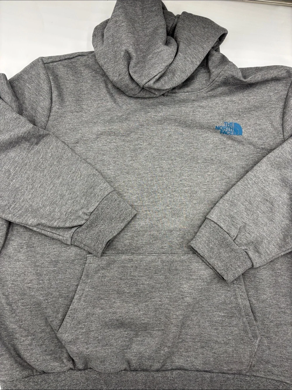 The North Face Evolution Cloud Graphic Hoodie in Mid Grey Heather